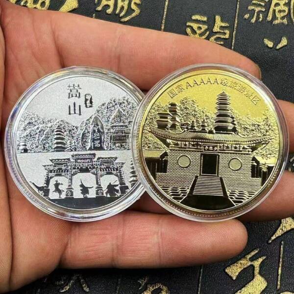 Discount Commemorative Coin With Shaolin Temple Theme On Sale
