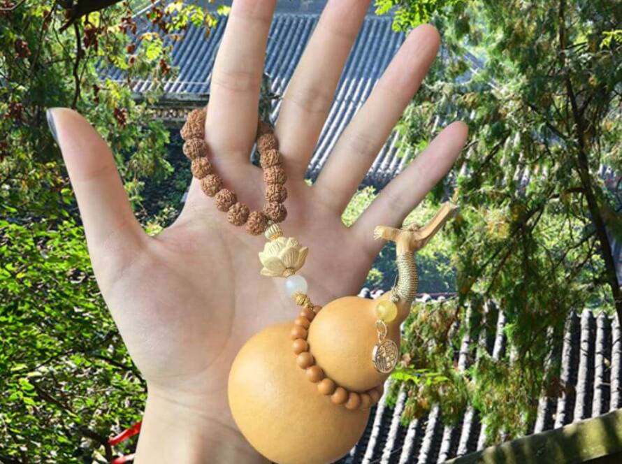 Shao Lin Si Chinese Decorative Gourd Pendant Retailer